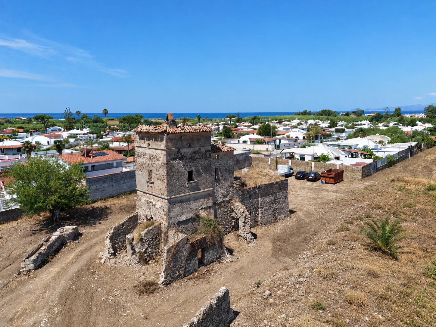 Edificio storico e paesaggio circostante nell’area di Le Perle